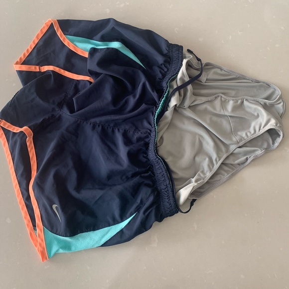 Nike Athletic Shorts - Picture 4 of 5